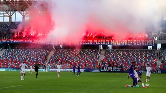 Îndemn la boicot la scurt timp după ce Steaua a început vânzarea abonamentelor pentru noul sezon. AS47, mesaj către conducerea clubului și MApN