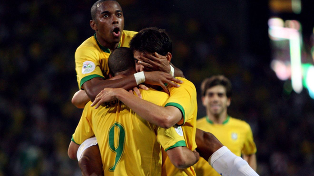 Ronaldo, Pato, Lucio și Robinho!** Vezi lotul Braziliei pentru amicalul cu România