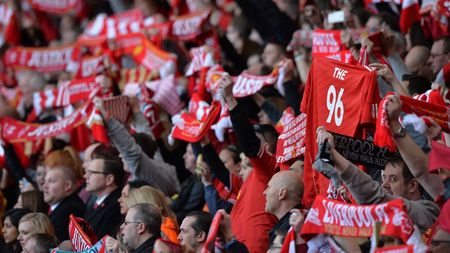 Decizia pe care un fan al lui Liverpool o va regreta toată viața. Ce a făcut la 3-1 pentru Borussia Dortmund l-a transformat în ținta ironiilor tuturor: "Sunt bolnav"