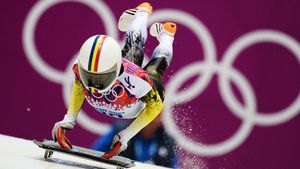 SOCI 2014 Marinela Mazilu: "Contează și cum respiri la skeleton. Dacă respiri într-o linie dreaptă, poți derapa"