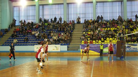 FOTO** Știința Explorări Baia Mare, înfrângere la debutul în Cupa CEV