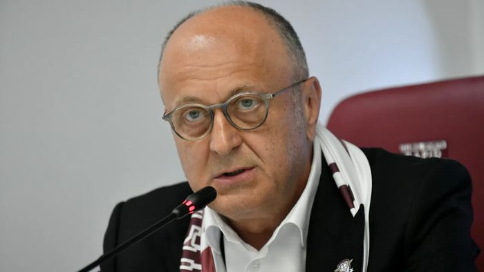El e noul şef de la Rapid pe banii lui Dan Şucu. I-a dat forță totală în club