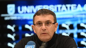 Eugen Neagoe se apără după înfrângerea cu FC Voluntari. „Nu s-a mai jucat fotbal!” Antrenorul Universității Craiova acuză arbitrajul
