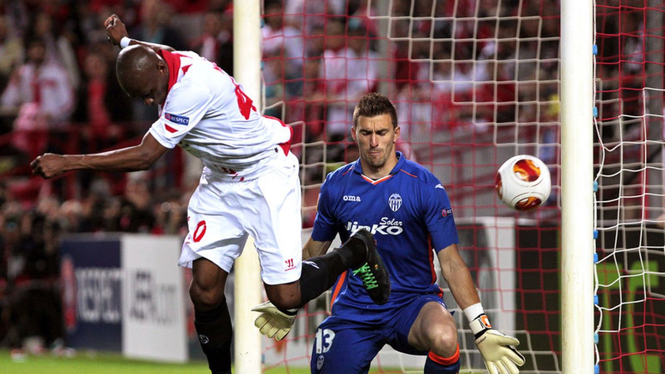 Președintele Valenciei ia atitudine după golul din ofsaid marcat de Mbia: "Suntem indignați și vom face apel la UEFA"