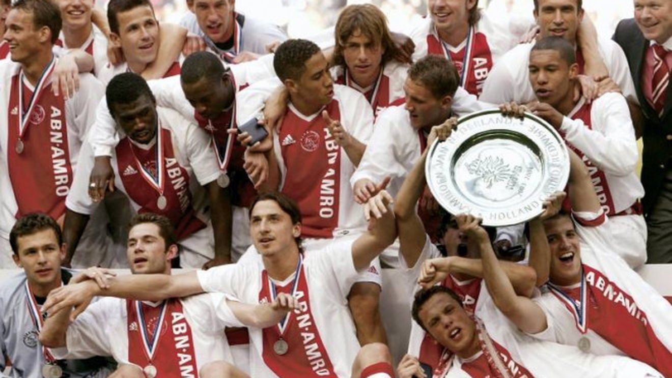 EXCLUSIV | Mitea a reacționat, după ce Lobonț l-a inclus în 11-le său ideal, alături de Hagi sau Ibrahimovic: "Cred că a făcut-o sub formă de glumă! Oricum, e un băiat excepțional!"
