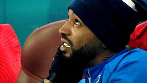 Ce imagine a postat Billel Omrani după ce s-a accidentat și s-a spus că va lipsi trei, patru săptămâni! Atacantul le-a arătat fanilor FCSB unde se află