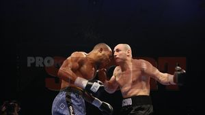 Chris Henry, fost adversar al lui Adrian Diaconu, a fost ucis la Houston