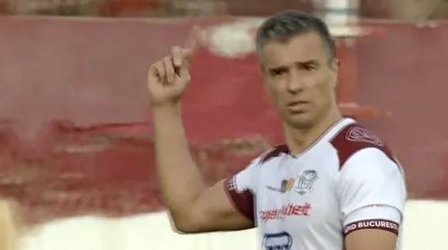 Pancu, one man show pe Giulești! Veteranul a marcat două goluri de generic, Academia Rapid a câștigat la scor derby-ul vișiniu cu AFC Rapid și s-a întors pe primul loc în Liga 4