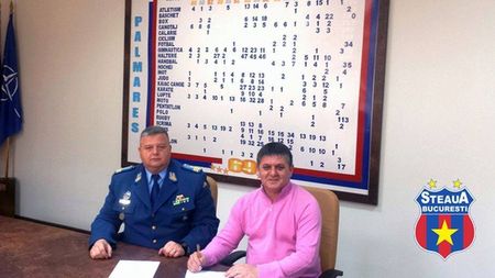 CSA Steaua anunță numirea lui Marius Lăcătuș ca director tehnic și înființarea unei echipe care va fi înscrisă în Liga 4. Obiectivul: promovarea, până în 2020, în Liga 1. Mutarea fusese anunțată de ProSport, în exclusivitate, acum trei luni