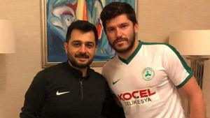 Cristi Tănase a schimbat din nou peisajul. OFICIAL | "Dodel" a ajuns la echipa care vrea să cumpere un jucător cu nume de la FCSB