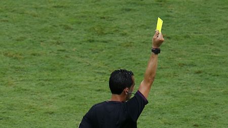 UEFA a decis să schimbe regulile în ceea ce privește suspendarea jucătorilor în fazele superioare ale competițiilor europene 