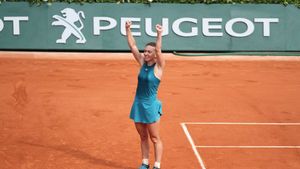 Așa sună discursul unei mari campioane! Primele cuvinte ale Simonei după triumful istoric de la Roland Garros: "Uluitor, minunat! Simțeam că nu mai pot respira în ultimul game"
