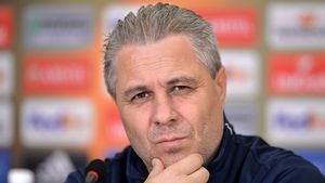 Gesturile lui Alibec îl miră până și pe Șumudică! "Te doare ce se întâmplă". Sfat pentru Dică: "Îl cunosc foarte bine, trebuie ajutat să iasă din starea asta"