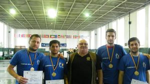 A murit Dumitru Popescu, unul dintre cei mai valoroși antrenori de scrimă din România, multiplu campion național la spadă. Loredana Dinu: "Azi am mai pierdut un părinte. Era o enciclopedie"