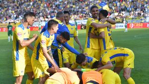 Petrolul își face echipă de play-off! Un atacant de la Dinamo semnează cu prahovenii: „Ne-am înțeles, totul e clar!”