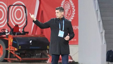 Cum a trăit Florin Pîrvu nebunia de meci UTA Arad - FC Voluntari 4-3, la debutul pe banca ilfovenilor: „Sunt dezamăgit”