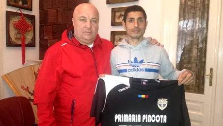 Iulian Vladu a devenit oficial** fotbalistul Șoimilor Pâncota