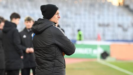 Neluțu Sabău a lăsat capul în pământ după „drama” de la U Cluj - Poli Iași 2-2: „Am fost eu neinspirat. Îmi asum”. Anunț despre transferul lui Vladislav Blănuță, pe care l-a criticat pentru joc