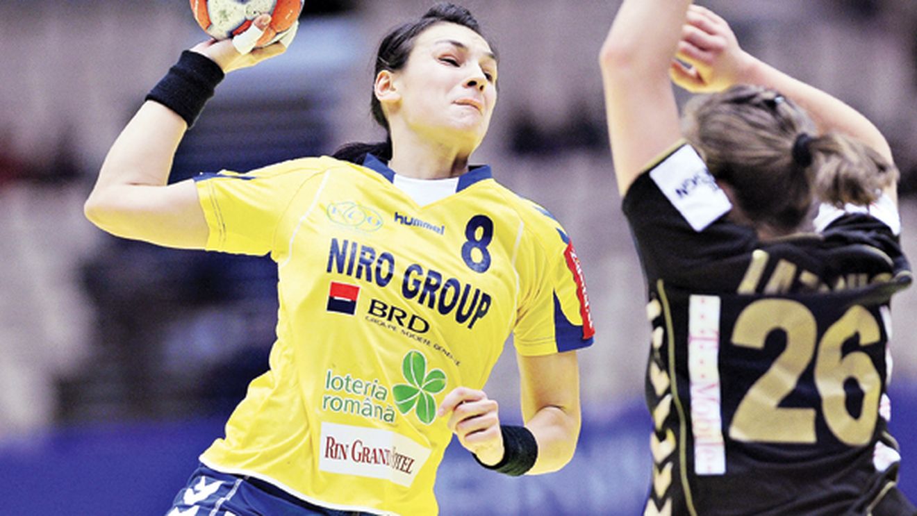 Neagu: "A fost totul extraordinar"** Vezi cum s-au încurajat fetele înaintea finalei mici