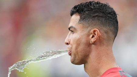 Joao Felix a făcut iureş şi l-a elogiat pe Cristiano Ronaldo: „E incredibil ce face! Să ne bucurăm cât încă mai joacă”
