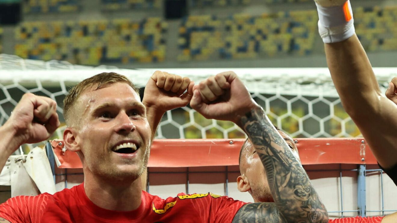 Cum a reușit FCSB să deschidă scorul cu Dunajska Streda, în Conference League: un cartonaș roșu și o execuție de zile mari a fundașului-golgeter Joonas Tamm