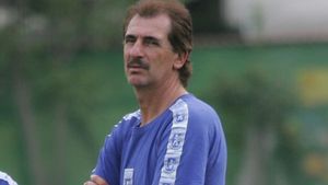 Silviu Lung: "Atașamentul lui Păunescu față de Craiova a fost total"