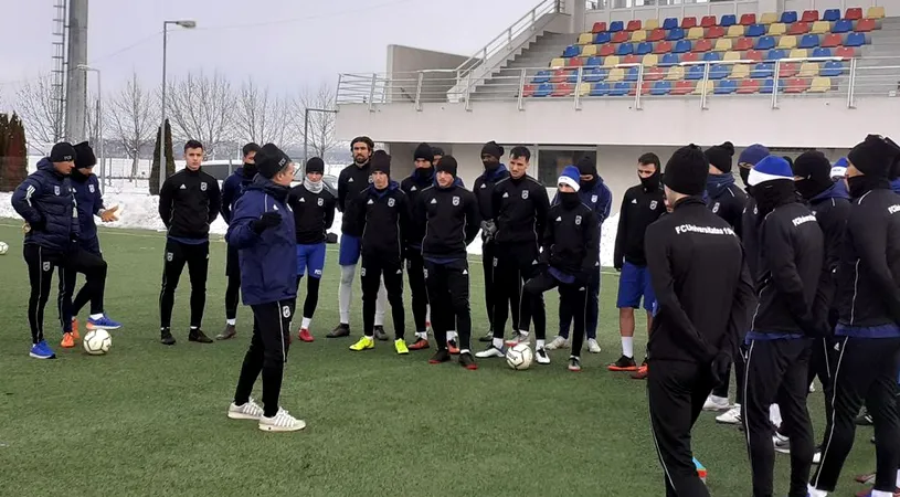 ”FC U” Craiova, probleme cu accidentările înaintea reluării Ligii 2. Patru jucători au ieșit din programul de pregătire al lui Ovidiu Stângă