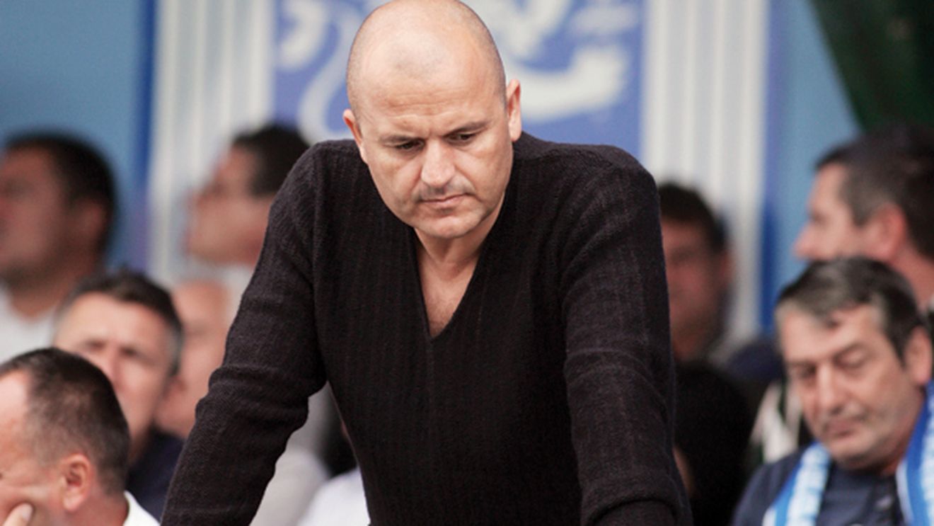 Mititelu: "Nu îl înțeleg pe Badea!" Vezi contractul propus de Primăria Craiova!