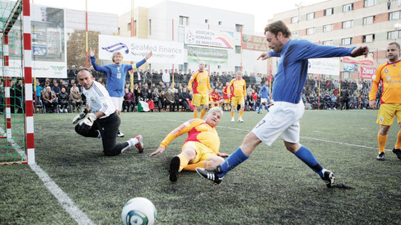 Lucescu, apreciat de Paolo Rossi!** "Începuse să dea dovadă că este făcut pentru meseria de antrenor din 1983!"