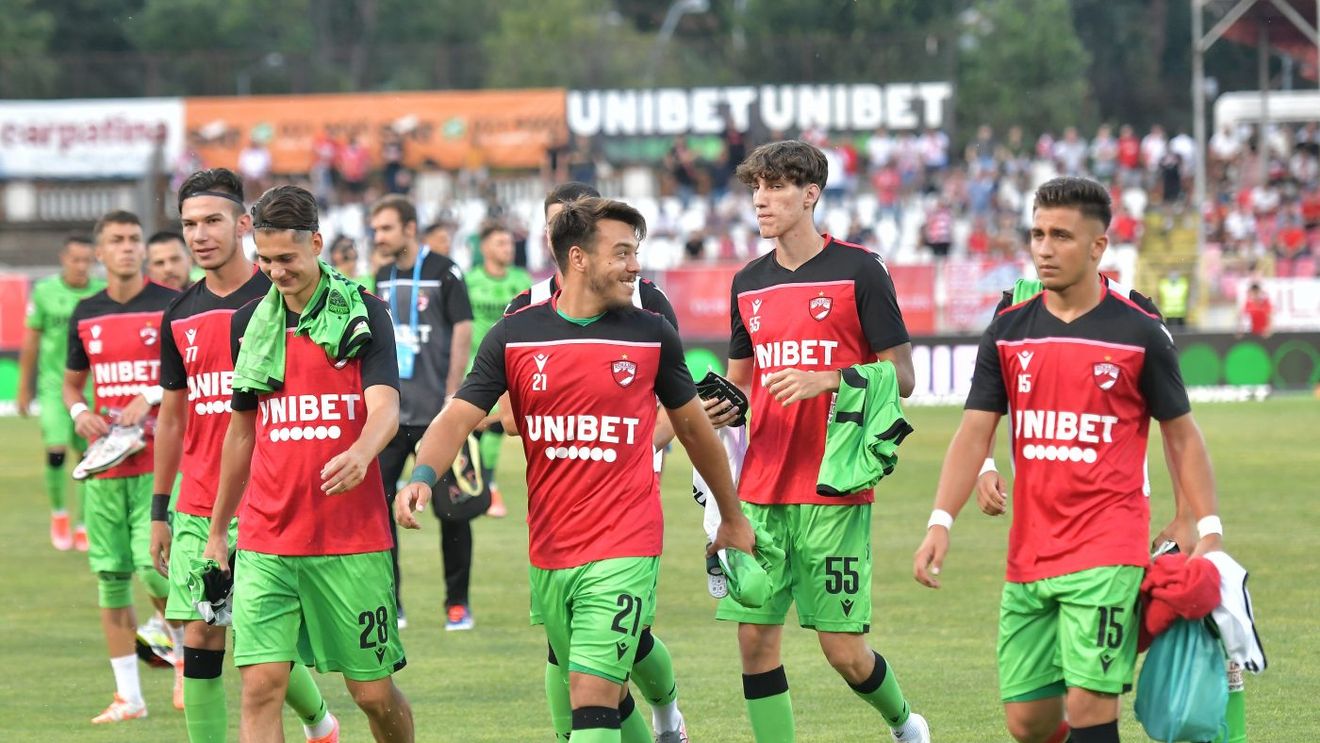 Încă o lovitură pentru Dinamo! Una dintre speranțele clubului s-a lăsat de fotbal la doar 19 ani: „S-a săturat de cum a fost tratat!”