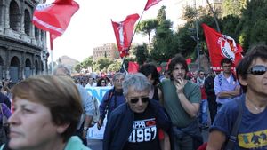 Lovit din toate părțile, Fl. Costea e susținut din Italia, de cel care îi știe 'SECRETUL'! "Are un potențial incredibil!"