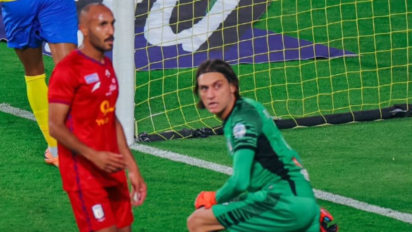 Dezastru pentru Ciprian Tătărușanu la arabi. Portarul român a încasat șapte goluri, cinci dintre ele în 20 minute, în rușinea sezonului din Saudi Pro League