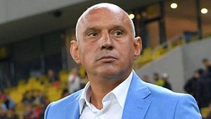 Florin Prunea, dezvăluiri despre noul conducător al Universității Craiova: „Am băut o cafea!” Ce impresie i-a făcut | VIDEO EXCLUSIV ProSport Live