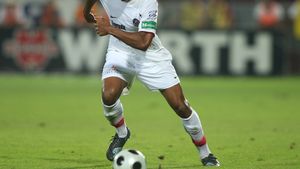 1. Alvaro Pereira - CFR Cluj