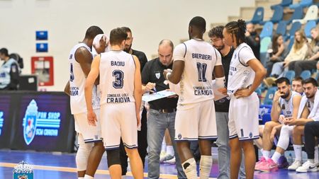 Surpriză în Liga Naţională de baschet: SCM Universitatea Craiova a învins campioana, „U" BT Cluj