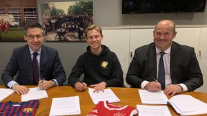 Barcelona ia tot! După de Jong, un alt puști talentat din "grădina" lui Ajax poate ajunge pe Camp Nou 
