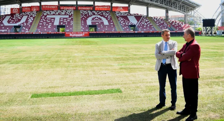 UTA și Corvinul vor împărți același stadion în noul sezon! Ce a contat în alegerea arenei din Arad și cât plătește trupa din Hunedoara pentru închirierea ei