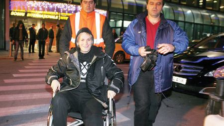 Paula se operează de Crăciun!