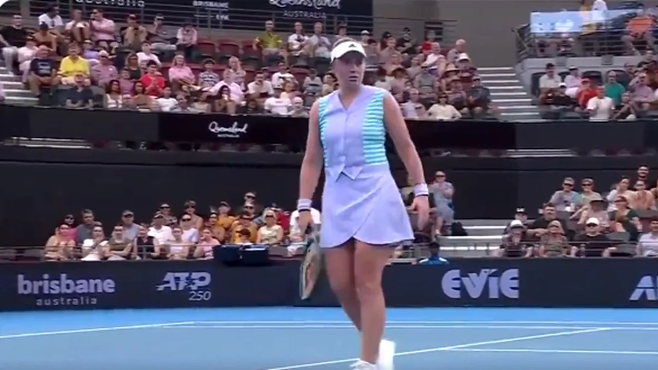 Jelena Ostapenko a speriat pe toată lumea la turneul de la Brisbane! Ce a făcut-o să urle de nervi pe teren. VIDEO