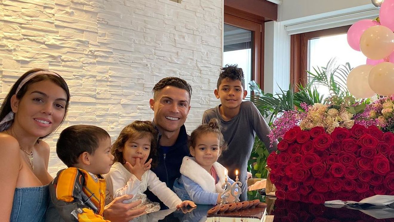 Georgina, iubita lui Cristiano Ronaldo și-a serbat ziua de naștere! Mesajul starului portughez | FOTO&VIDEO