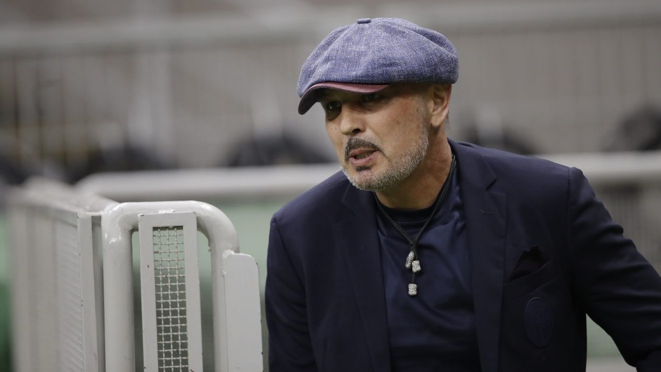 Veste dramatică pentru Sinisa Mihajlovic! Antrenorului de la Bologna i-a recidivat leucemia. „Va trebui să mă internez!” Mesaj emoționant pentru fotbaliștii săi