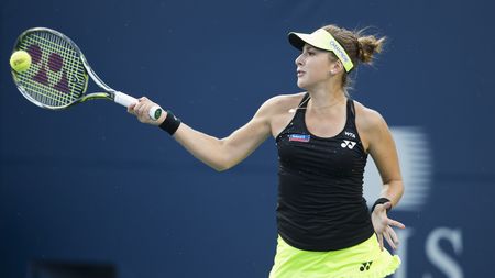 Bencic, după finala cu Halep: "A fost o o bătălie mentală, ea dă toate mingile înapoi! Sper că Simona se va reface pentru turneul următor!"