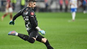 „Comisarul” Horațiu Moldovan, pus la zid după ce a gafat grav în Sepsi - Rapid 2-0: „L-am văzut destul de degajat” | VIDEO EXCLUSIV ProSport Live