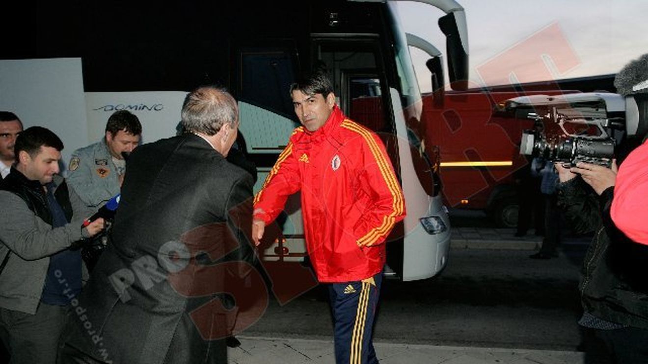 FOTO** Naționala a ajuns la Tirana pentru ultimul "amical" din preliminarii