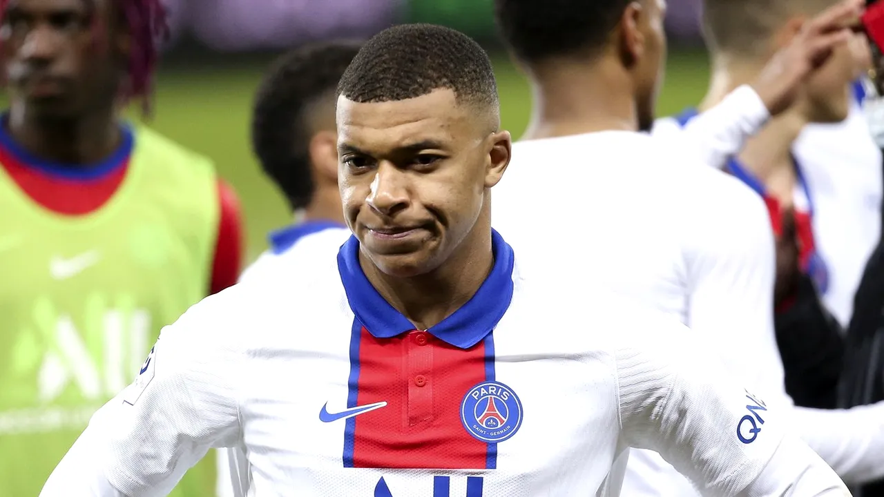 Conflict deschis la PSG între starul Kylian Mbappe și conducerea clubului!