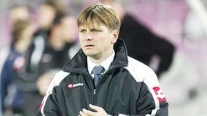 Uhrin: "Trebuie făcute unele schimbări la Poli"