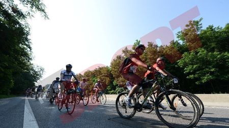 Cota 1.000, bat-o vina! Galerie FOTO "Cu Bicicleta La Munte". Imagini spectaculoase