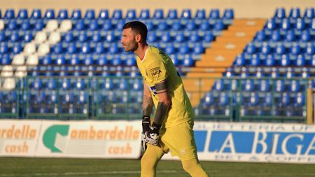 Transfer la Parma pentru fotbalistul român cu dublă cetățenie. Coleg pentru Man şi Mihăilā