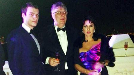 Mario Iorgulescu are un frate secret?! Cum arată tânărul care ar fi fiul șefului LPF cu o balerină!