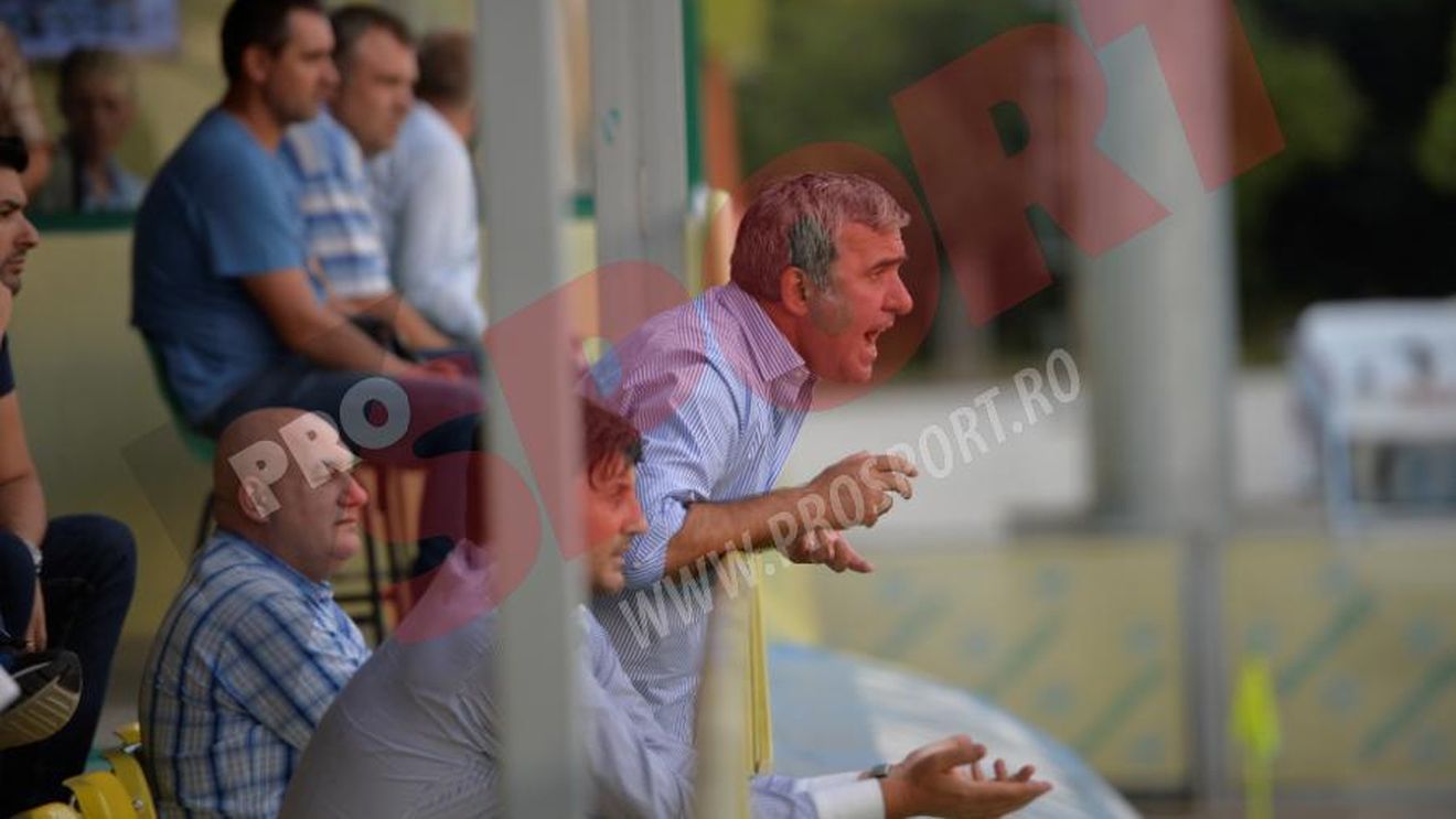 Hagi se va implica și mai mult la echipă: "Voi sta pe bancă la următoarele meciuri"